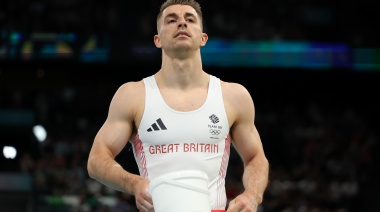 Max Whitlock impulsa la gimnasia escolar en Lancashire para inspirar a una generación activa